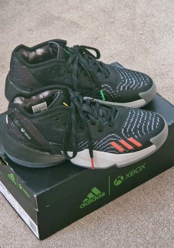 Adidas numero 4 - d.o.n.,